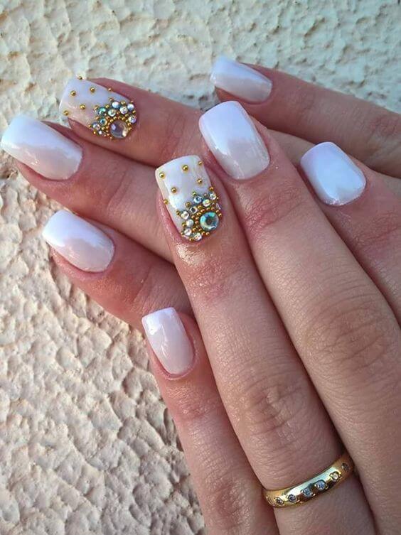 unha decorada com strass