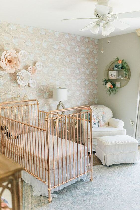 Decoração vintage de quarto de bebê