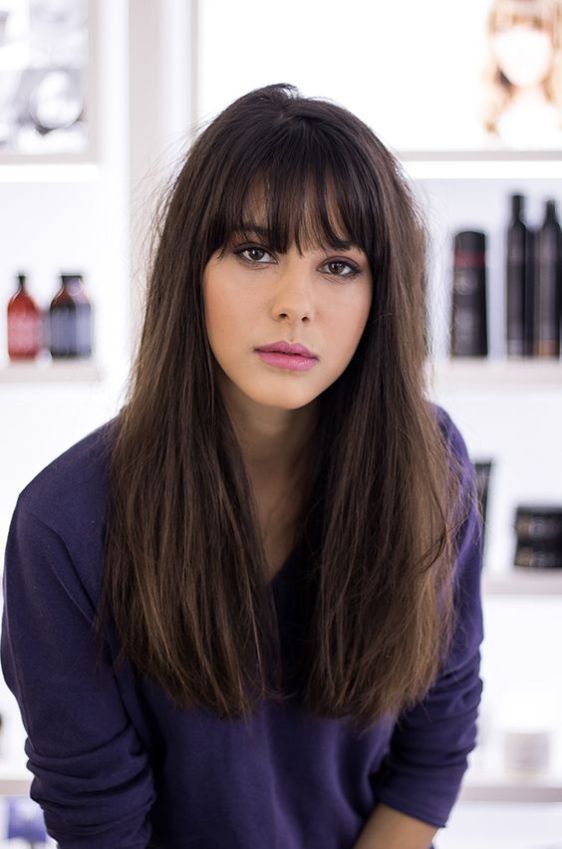 Cortes de cabelo longo com franja