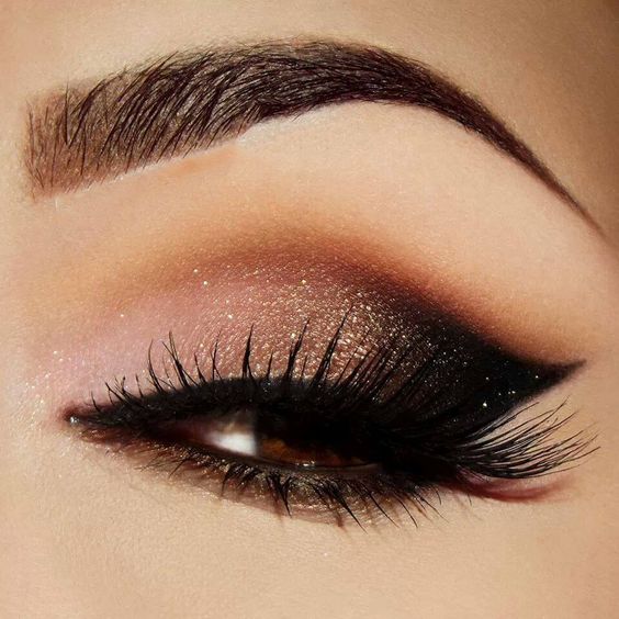 Maquiagem com glitter ano novo