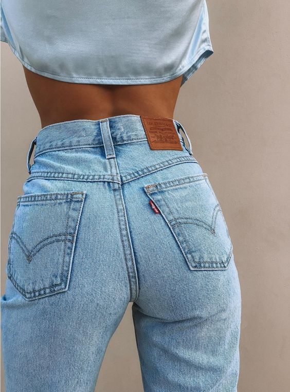 calça com bolsos