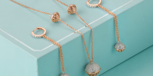 Combinar acessórios prata e dourado dicas