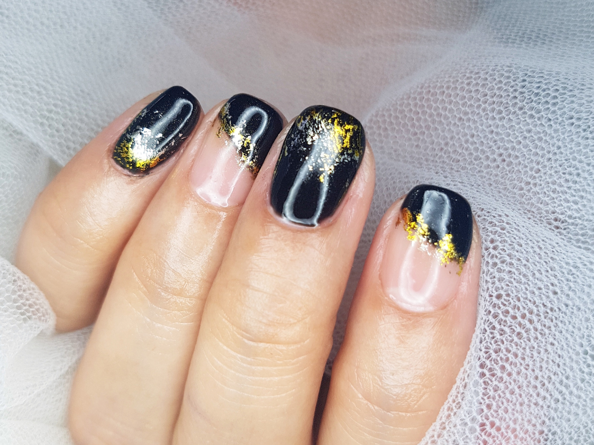 Inspirações de unhas pretas