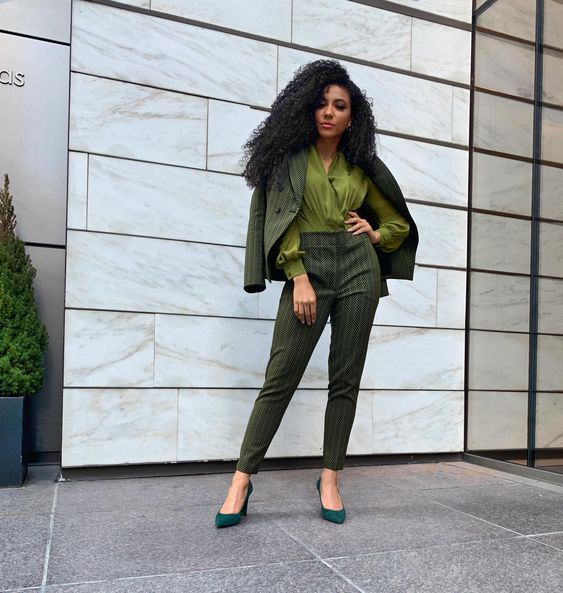 looks verde-oliva