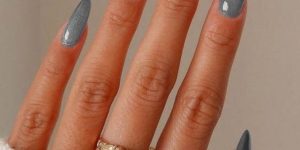 Esmalte Cinza, marca desconhecida (Pinterest)