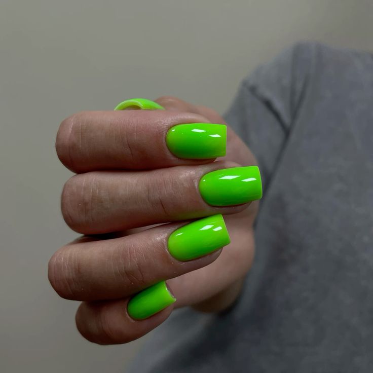 Unhas Brat