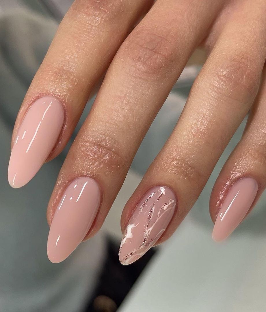 Unhas Nude (Pinterest)