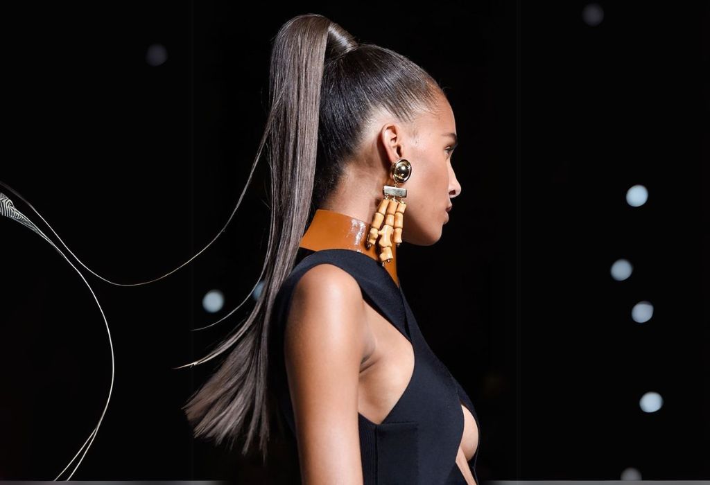 Penteado simples para carnaval rabo de cavalo