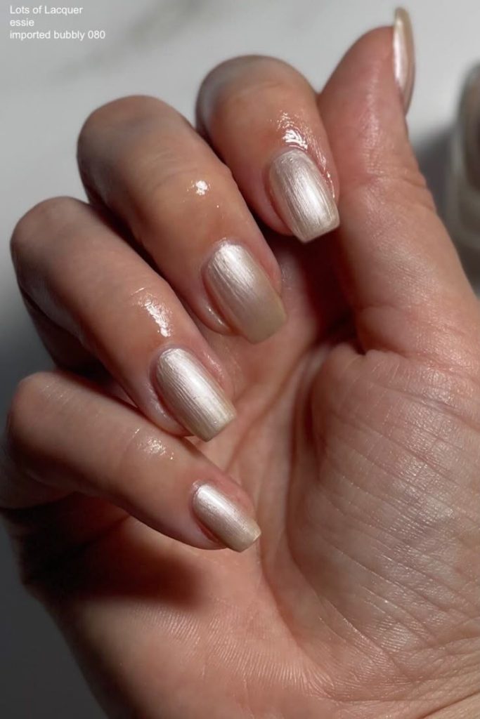cores de unhas para Março